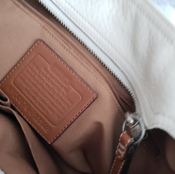 💙Vintage Coach Purse - Picture 3 of 3